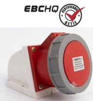 Toma sobreponer Tipo Plug IP67/ 63A/ 3P + T/ 380-415V Marca EBCHQ